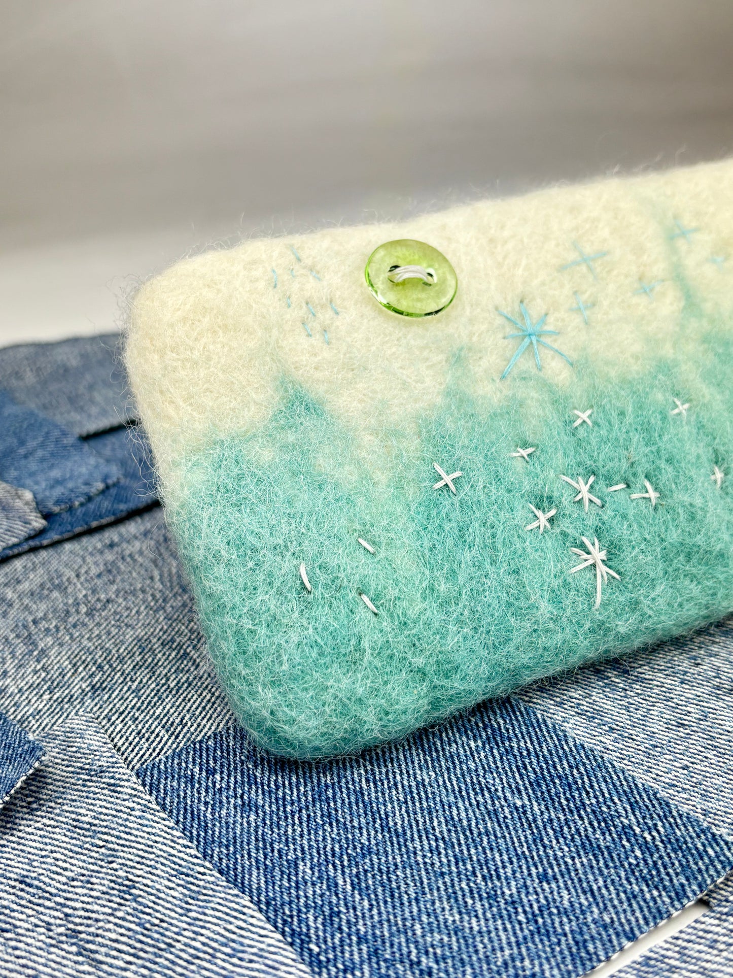 Wool Sashiko long zipper wallet