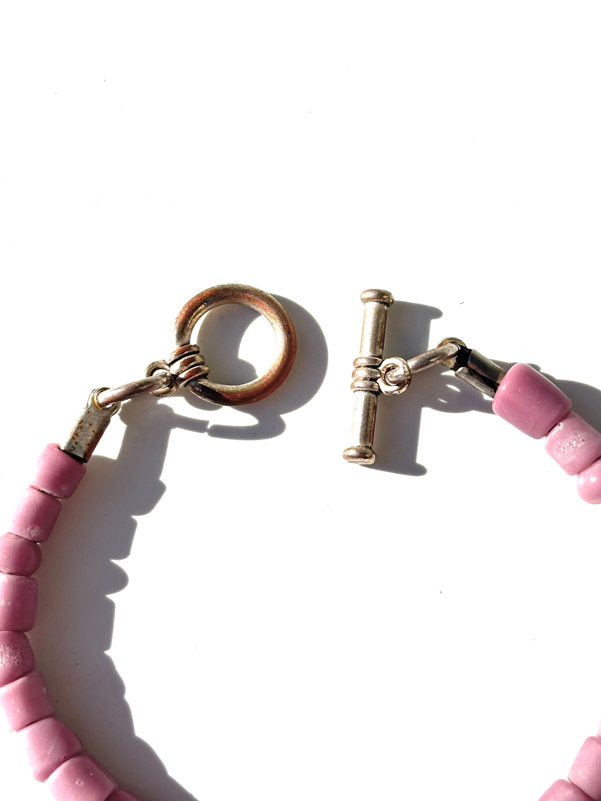 Sand blasted beaded bracelet in mauve