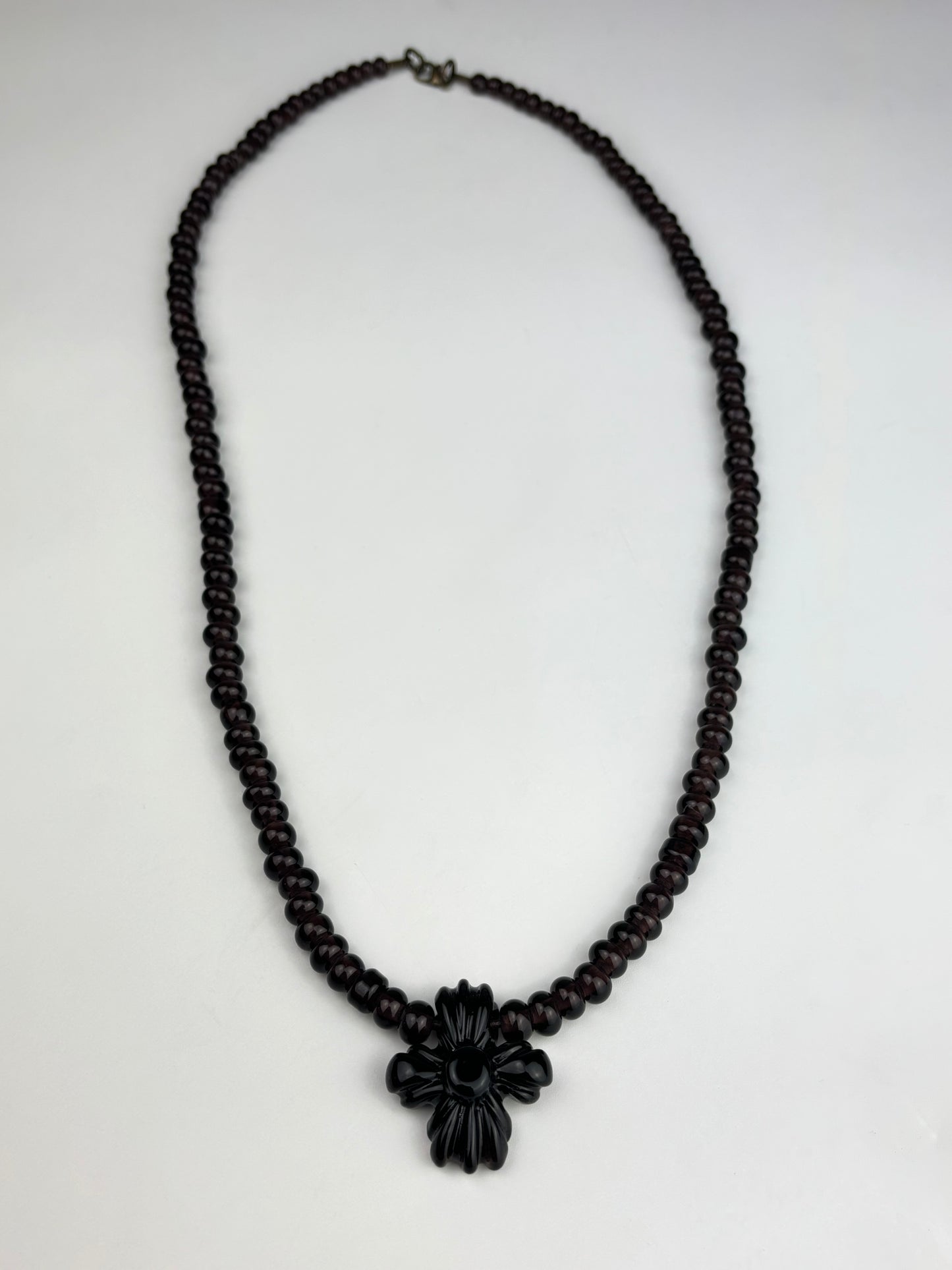 Coldworked Doom necklace in Plum glass