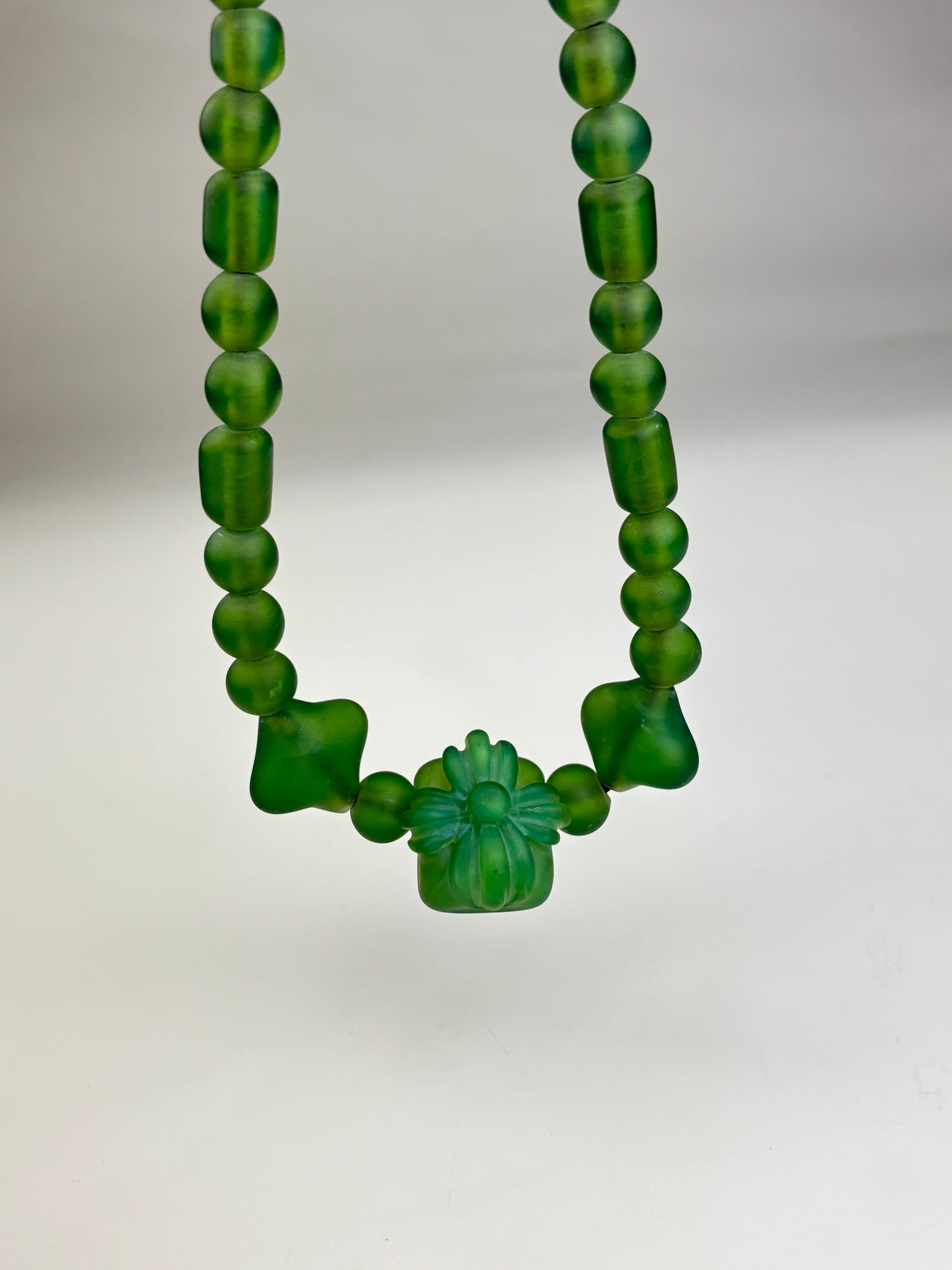 Fully beaded Wallet chain